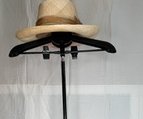hat_16